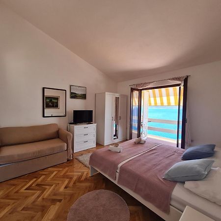 Apartments Apartmani Pintar Мимице Экстерьер фото