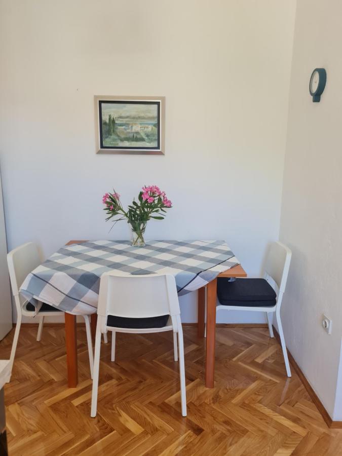 Apartments Apartmani Pintar Мимице Экстерьер фото
