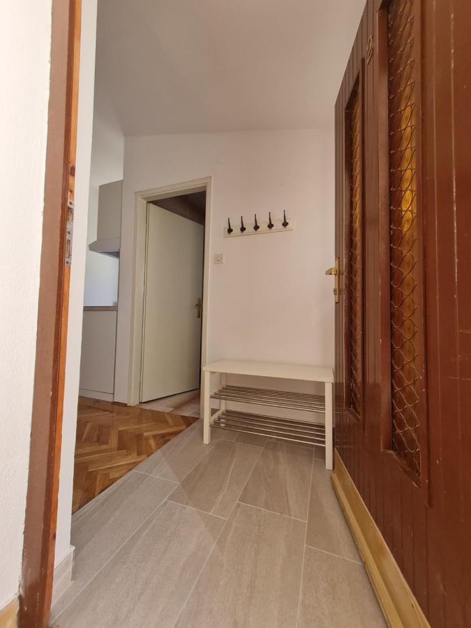Apartments Apartmani Pintar Мимице Экстерьер фото