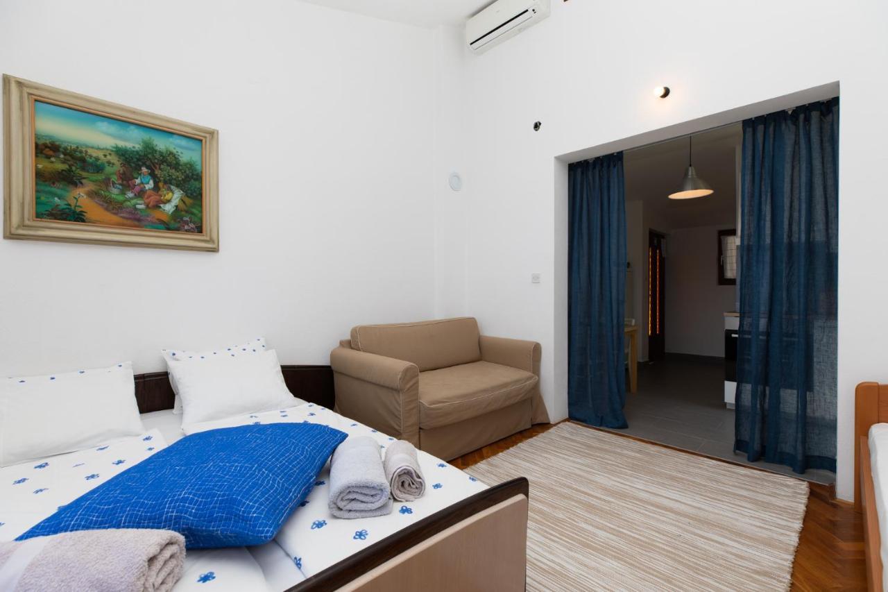 Apartments Apartmani Pintar Мимице Экстерьер фото